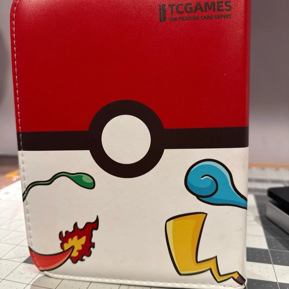 Pokémon Binder-Nearly Full - Picture 4 of 17